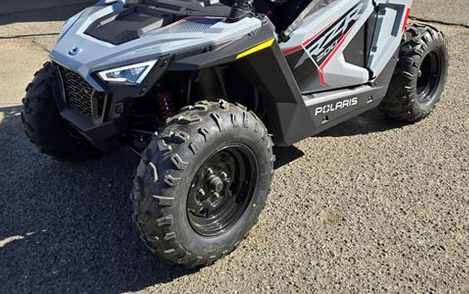 2024 Polaris RZR 200 EFI