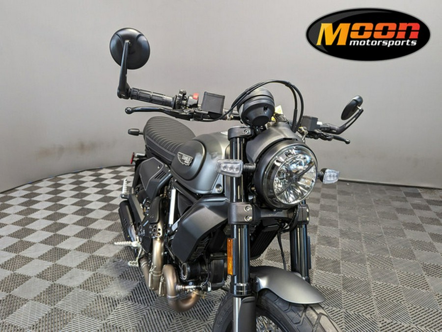 2023 Ducati Scrambler Nightshift Aviator Grey