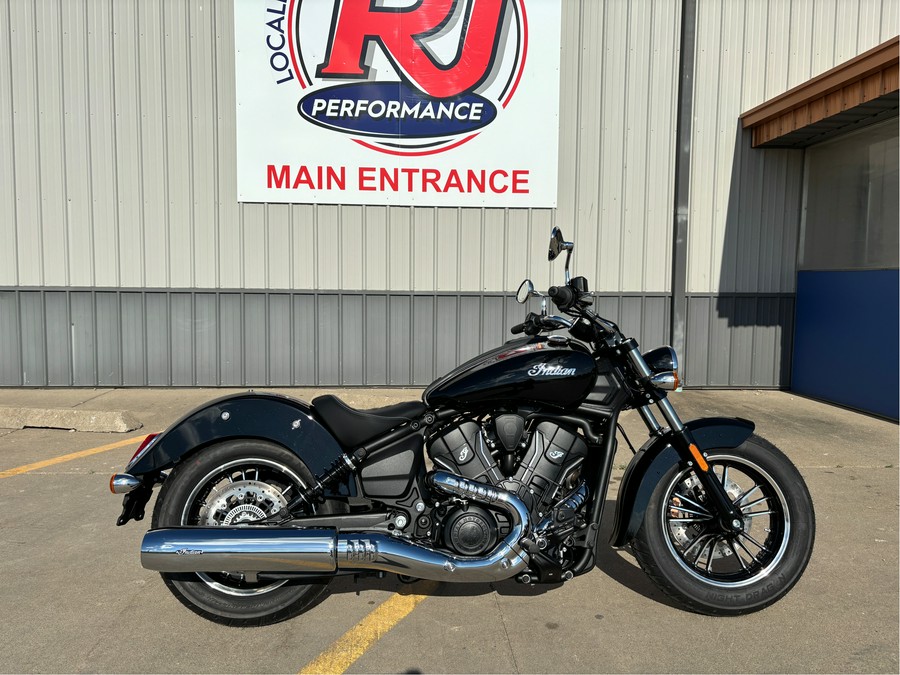 2025 Indian Motorcycle Scout® Sixty Classic