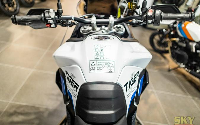 2026 Triumph Tiger 900 GT PRO Alpine Edition