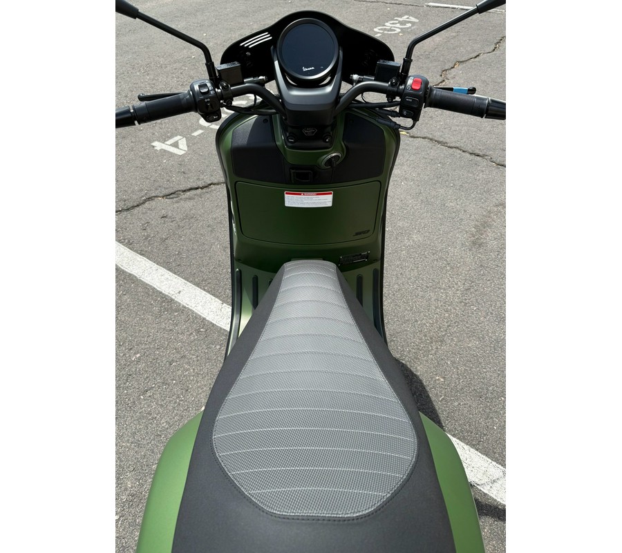 2027 Vespa GTV 310
