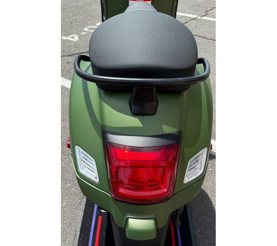 2027 Vespa GTV 310