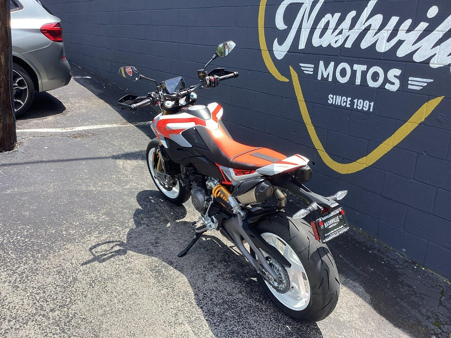 2026 Ducati Hypermotard V2 SP