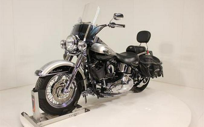 2003 Harley-Davidson FLSTC/FLSTCI Heritage Softail® Classic