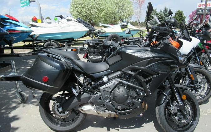 2022 Kawasaki Versys 650 LT Review [17 Fast Facts]