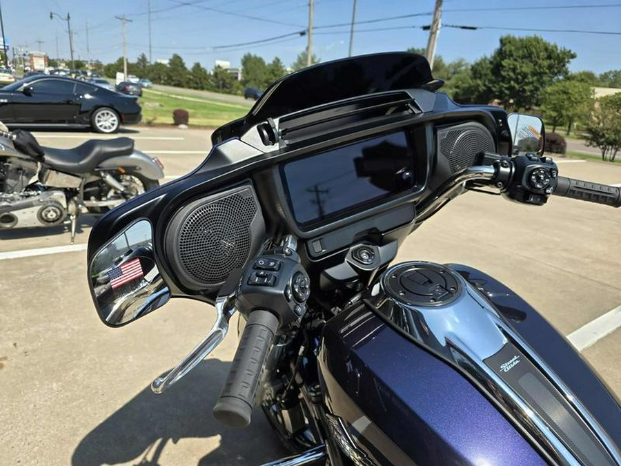 2025 Harley-Davidson® FLHX - Street Glide®