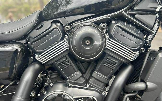 RH975 2026 Nightster®