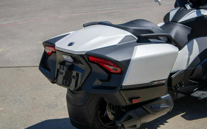2026 Can-Am Spyder RT
