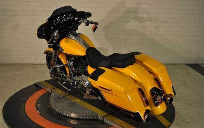 2022 Harley-Davidson CVO™ Street Glide®