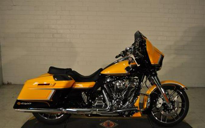 2022 Harley-Davidson CVO™ Street Glide®