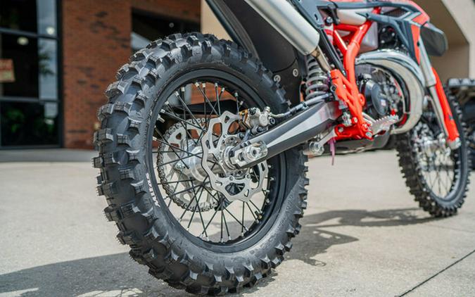 2026 BETA 300 XTrainer