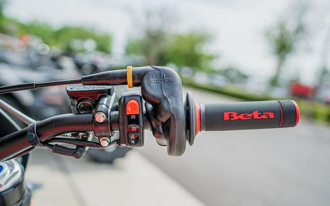 2026 BETA 300 XTrainer