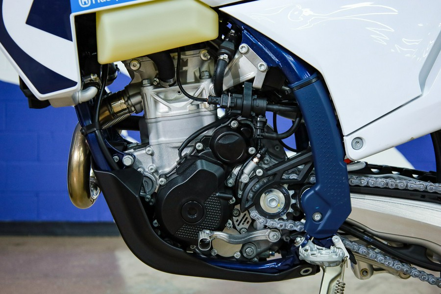 2026 Husqvarna Motorcycles FE 350s