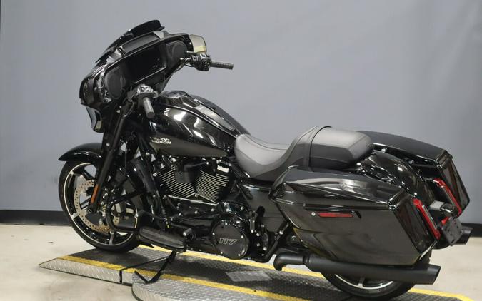 2025 Harley-Davidson Street Glide FLHX