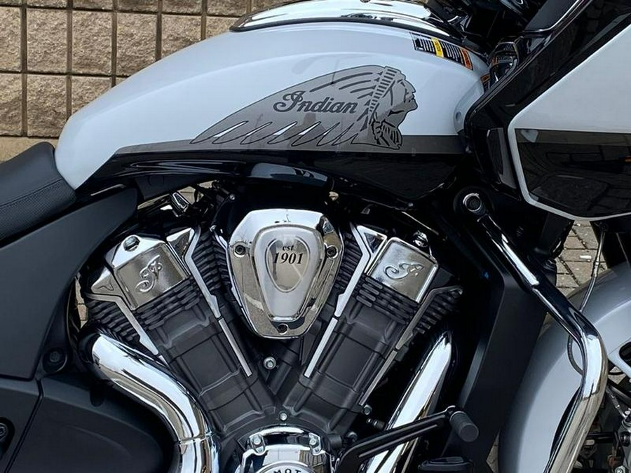 2024 Indian Motorcycle® Challenger® Limited Ghost White Metallic