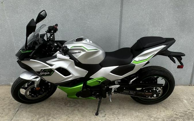 2024 Kawasaki Ninja 7 Hybrid ABS Hybrid ABS