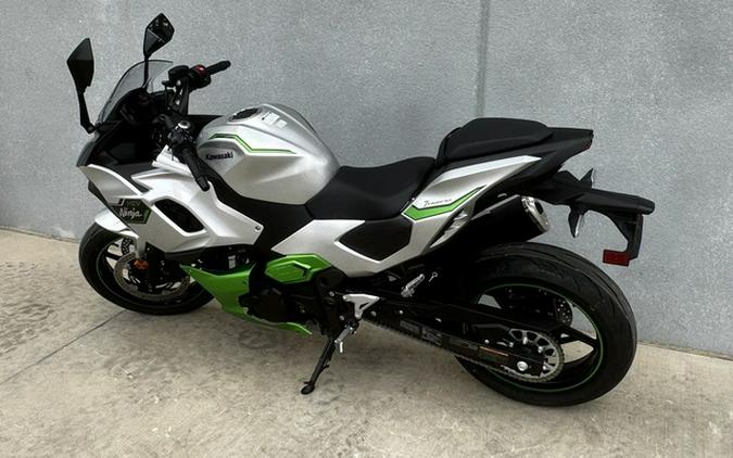 2024 Kawasaki Ninja 7 Hybrid ABS Hybrid ABS