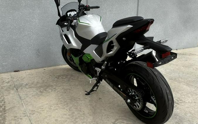2024 Kawasaki Ninja 7 Hybrid ABS Hybrid ABS