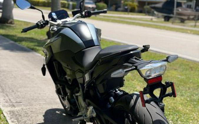 2023 BMW F900R