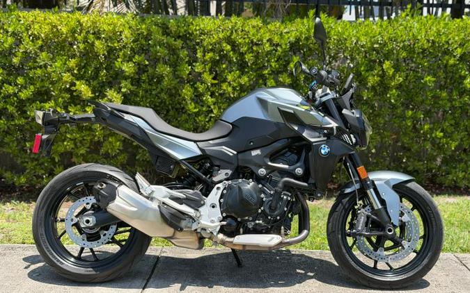 2023 BMW F900R