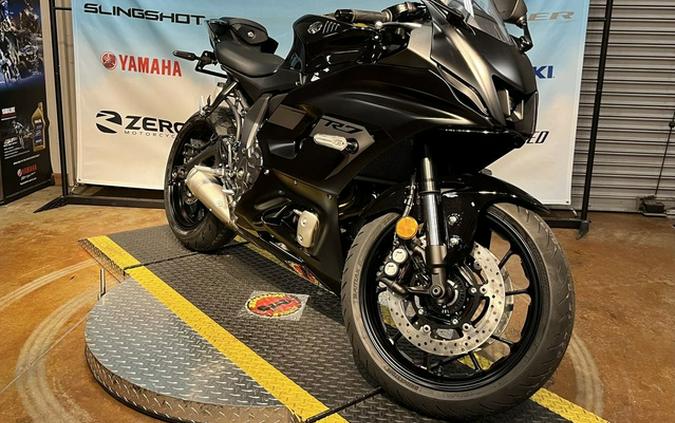 2025 Yamaha YZF R7