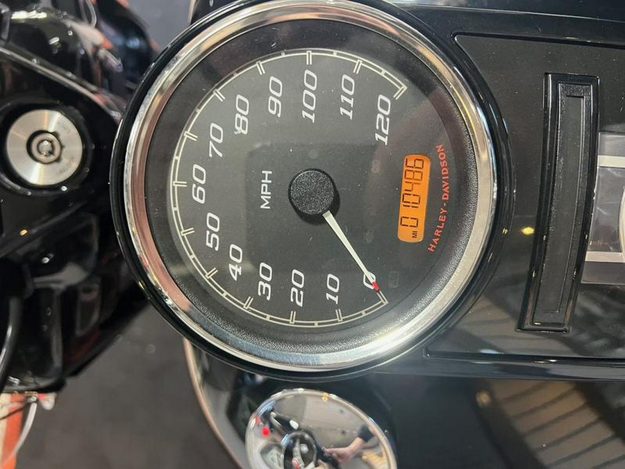 2019 Harley-Davidson® FLHRXS - Road King® Special