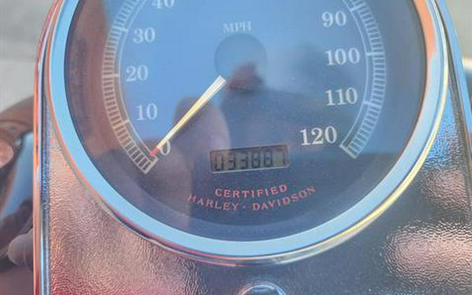 2002 Harley-Davidson FLHRCI Road King® Classic