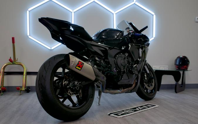 2022 Yamaha YZF-R1 YZF1000/YZF1000C 60th world GP