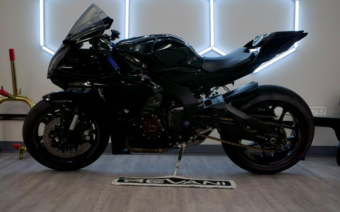 2022 Yamaha YZF-R1 YZF1000/YZF1000C 60th world GP