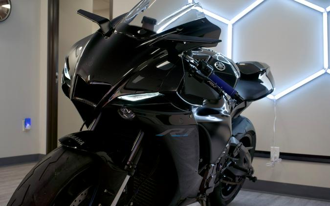 2022 Yamaha YZF-R1 YZF1000/YZF1000C 60th world GP