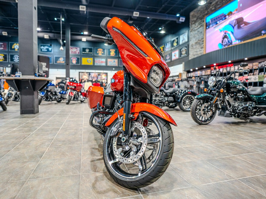 2024 Street Glide With Custom Painted Inner Fairing