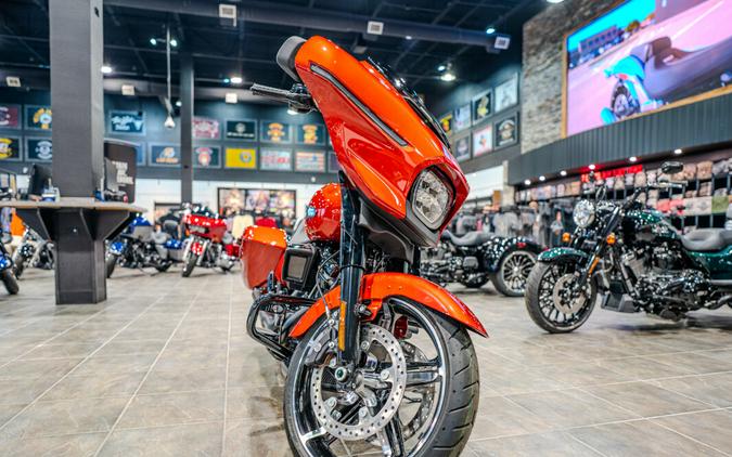 2024 Street Glide With Custom Painted Inner Fairing