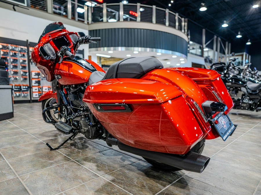 2024 Street Glide With Custom Painted Inner Fairing