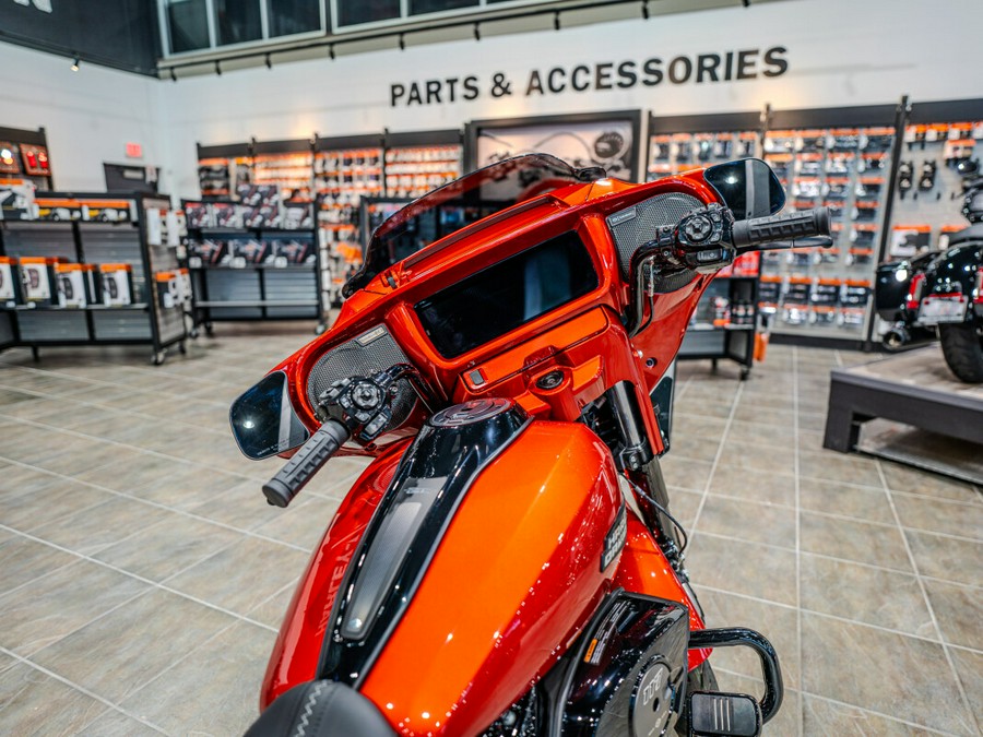 2024 Street Glide With Custom Painted Inner Fairing