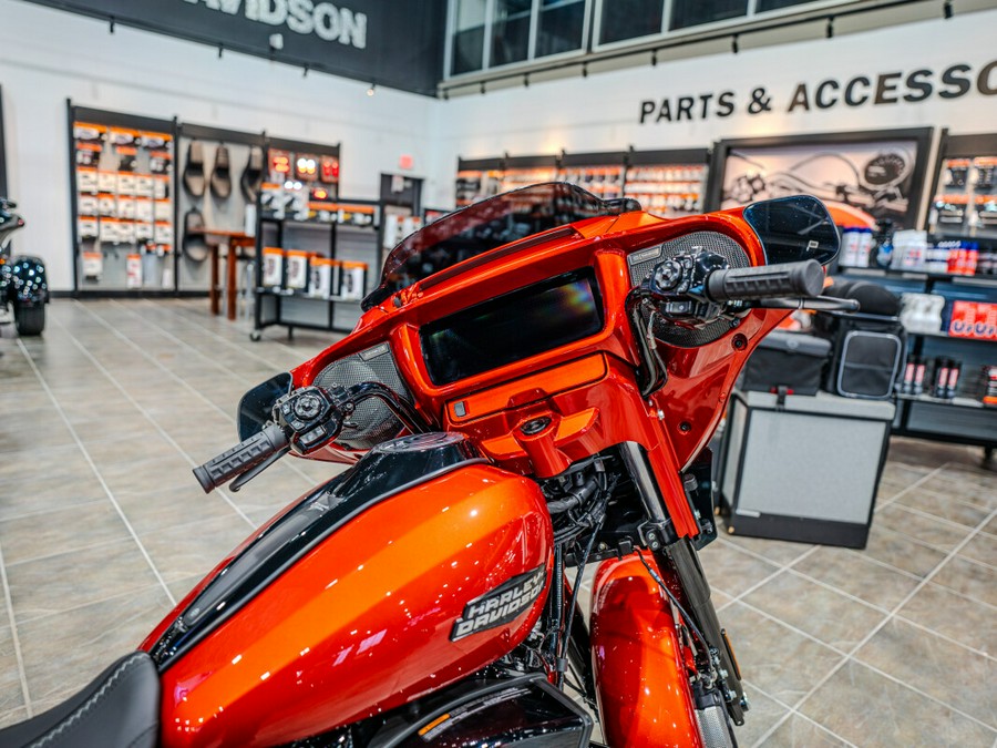 2024 Street Glide With Custom Painted Inner Fairing