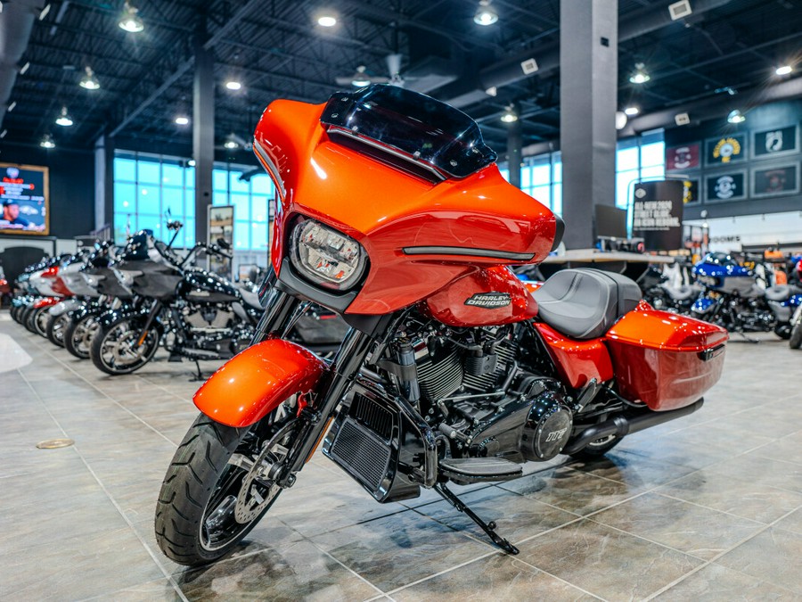 2024 Street Glide With Custom Painted Inner Fairing