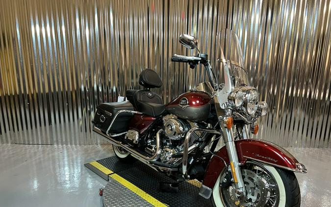 2009 Harley-Davidson FLHRC - Road King Classic