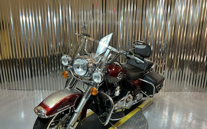 2009 Harley-Davidson FLHRC - Road King Classic