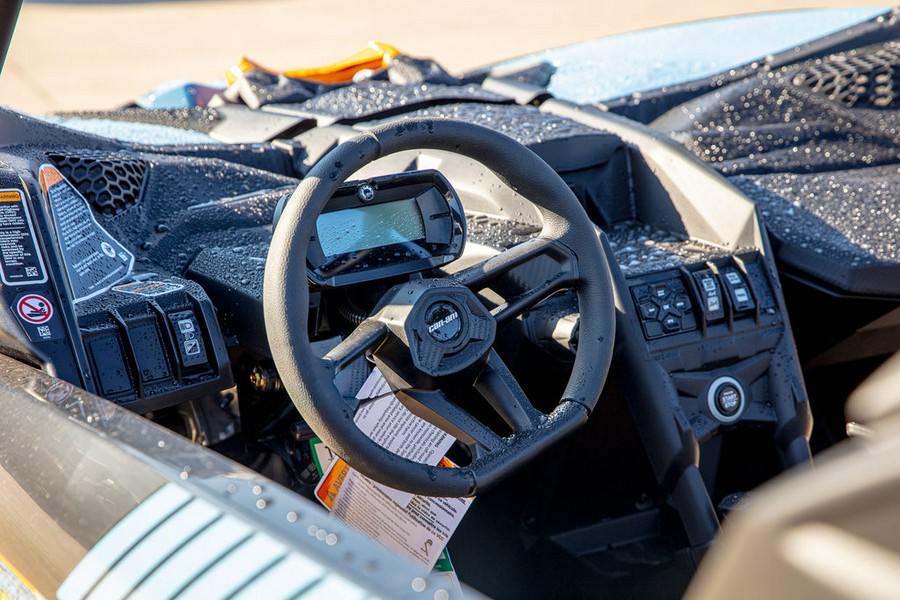 2026 Can-Am® Maverick X3 DS Turbo Scandi Blue & Orange Crush