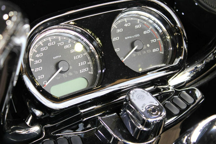 2024 Harley-Davidson® FLTRT - Road Glide® 3