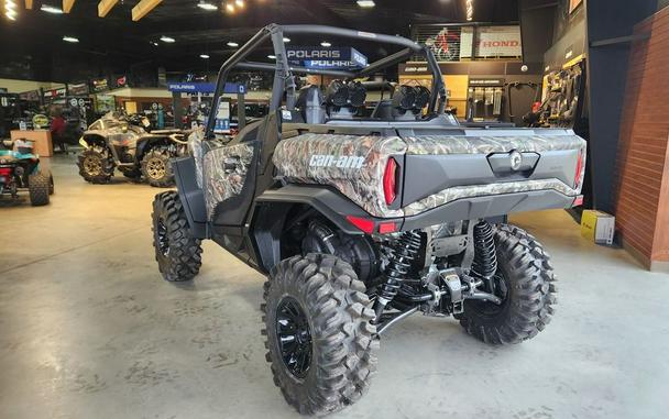 2026 Can-Am® Commander X mr 1000R Dark Wildland Camo