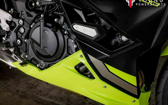 2026 Kawasaki Ninja 500 ABS Metallic Yellowish Green/Ebony