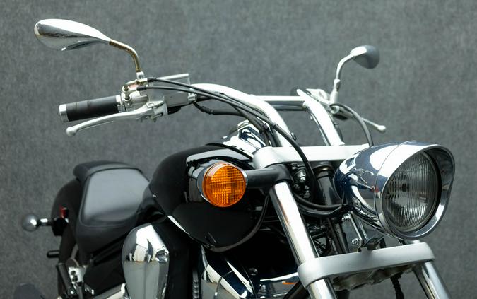 2010 HONDA VT1300 SABRE 1300