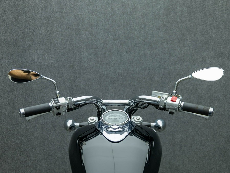 2010 HONDA VT1300 SABRE 1300