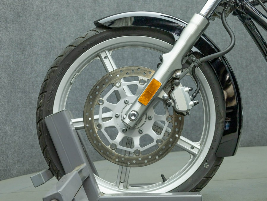 2010 HONDA VT1300 SABRE 1300