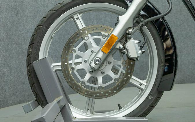 2010 HONDA VT1300 SABRE 1300