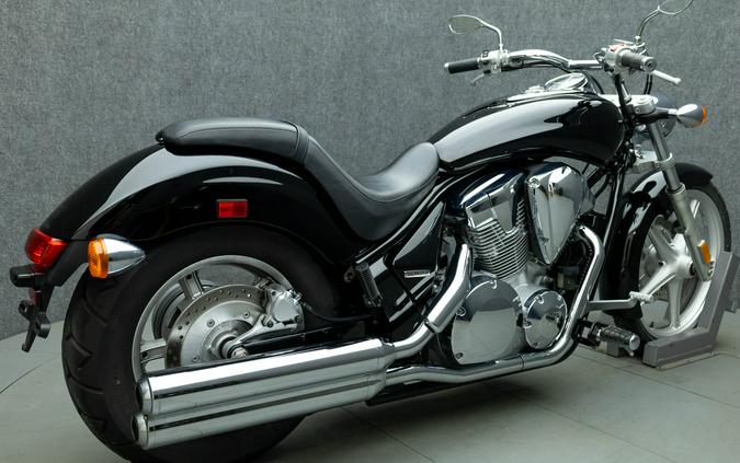 2010 HONDA VT1300 SABRE 1300