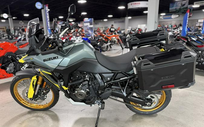 2024 Suzuki V-Strom 800DE Adventure