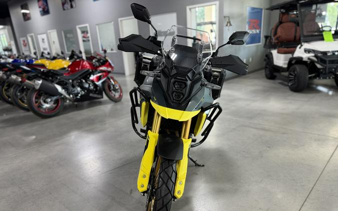 2024 Suzuki V-Strom 800DE Adventure