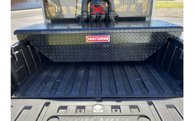2024 Can-Am DEFENDER XMR HD10